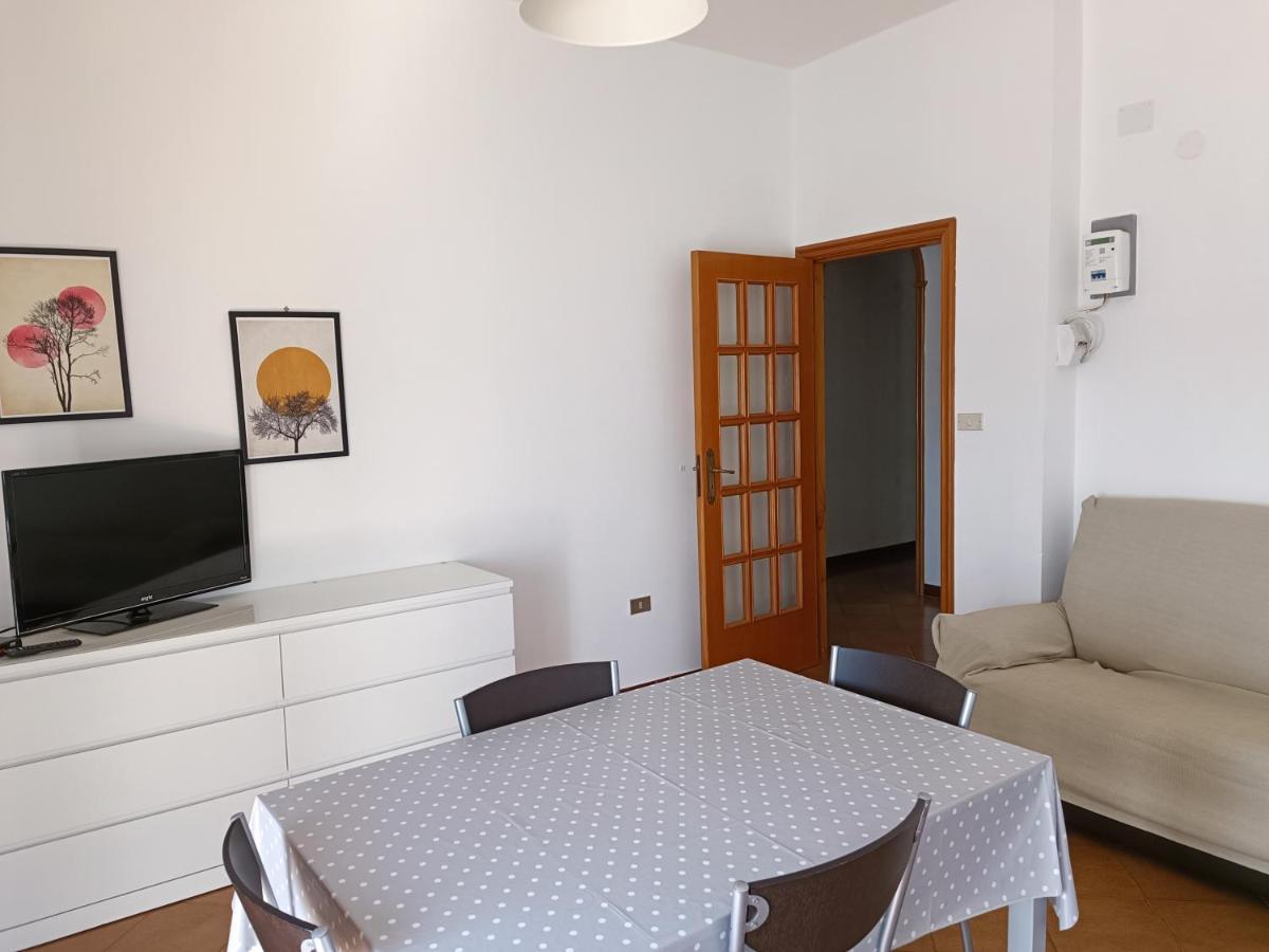 Appartamento Alleria Laterza Exterior foto